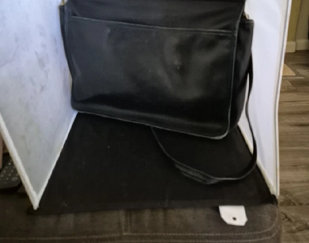 Classic Black Leather Men's Bag